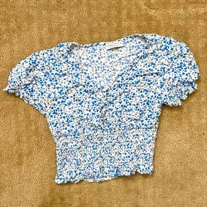 Made by Paper Crane, Blue n White floral blouse